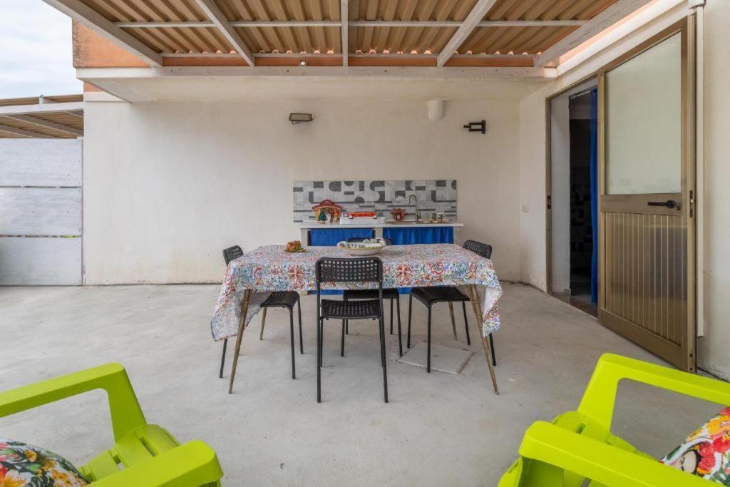 Villa Oasi Del Mare Granelli Exterior foto